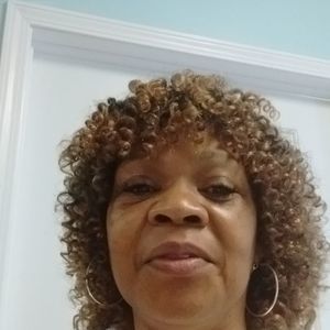 Meet your Posher, Eva